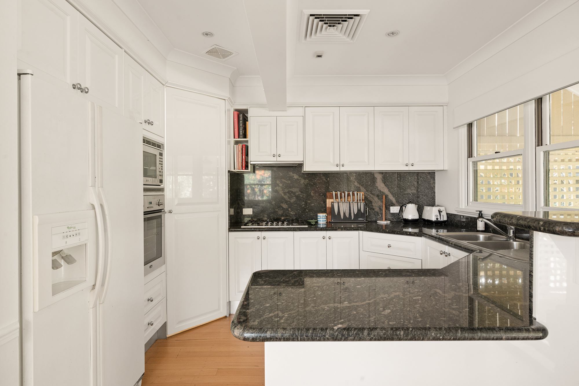 187 Arthur Street photo 11